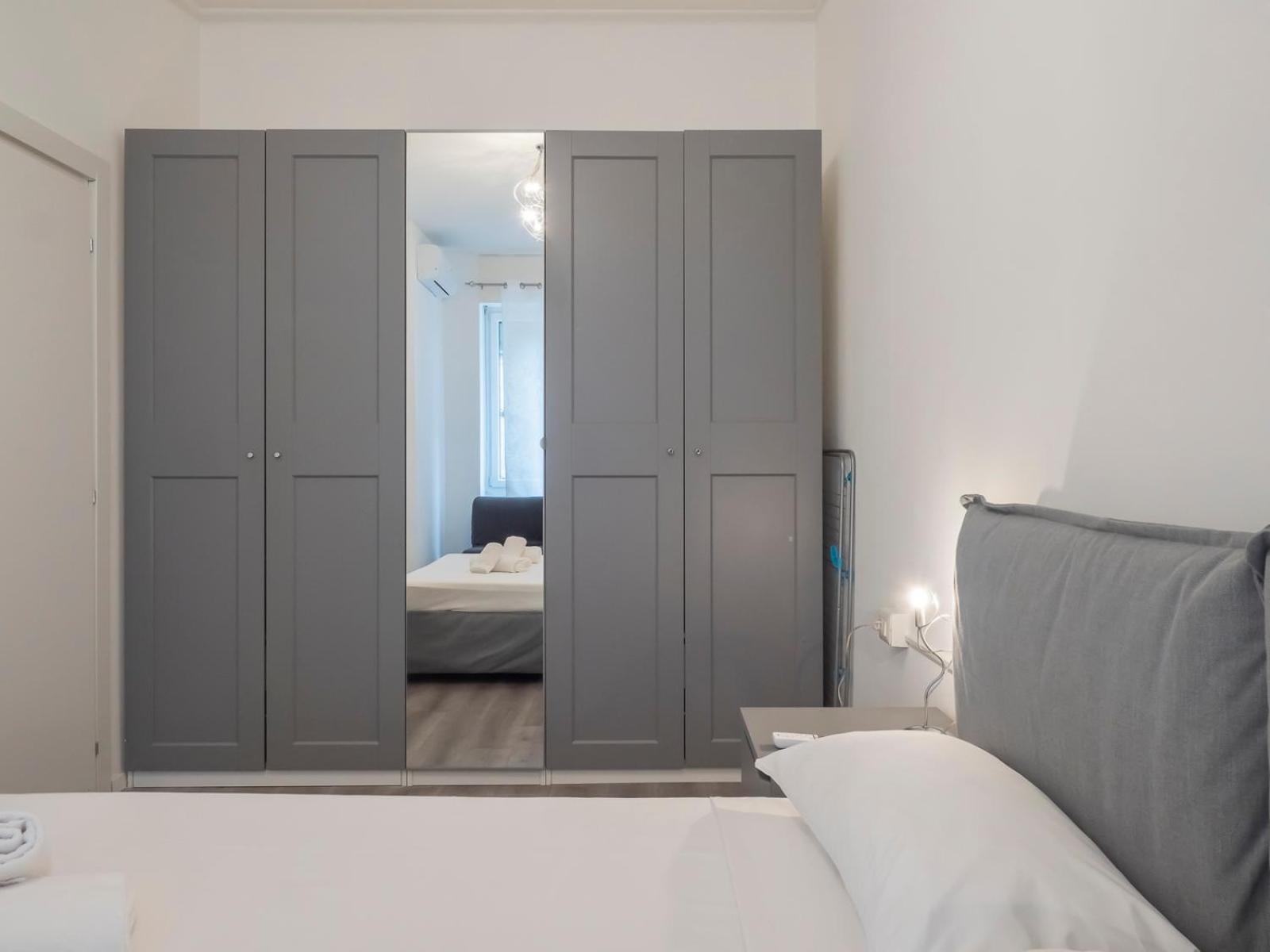 I Host Apartment - Melloni 34 Mailand Exterior foto
